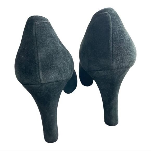 BALLY Black Suede Round Toe Pump Size 7 - Picture 2 of 12